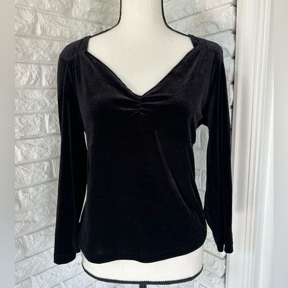 VINTAGE Velour Top w/ Ruched Detailing - Picture 1 of 6